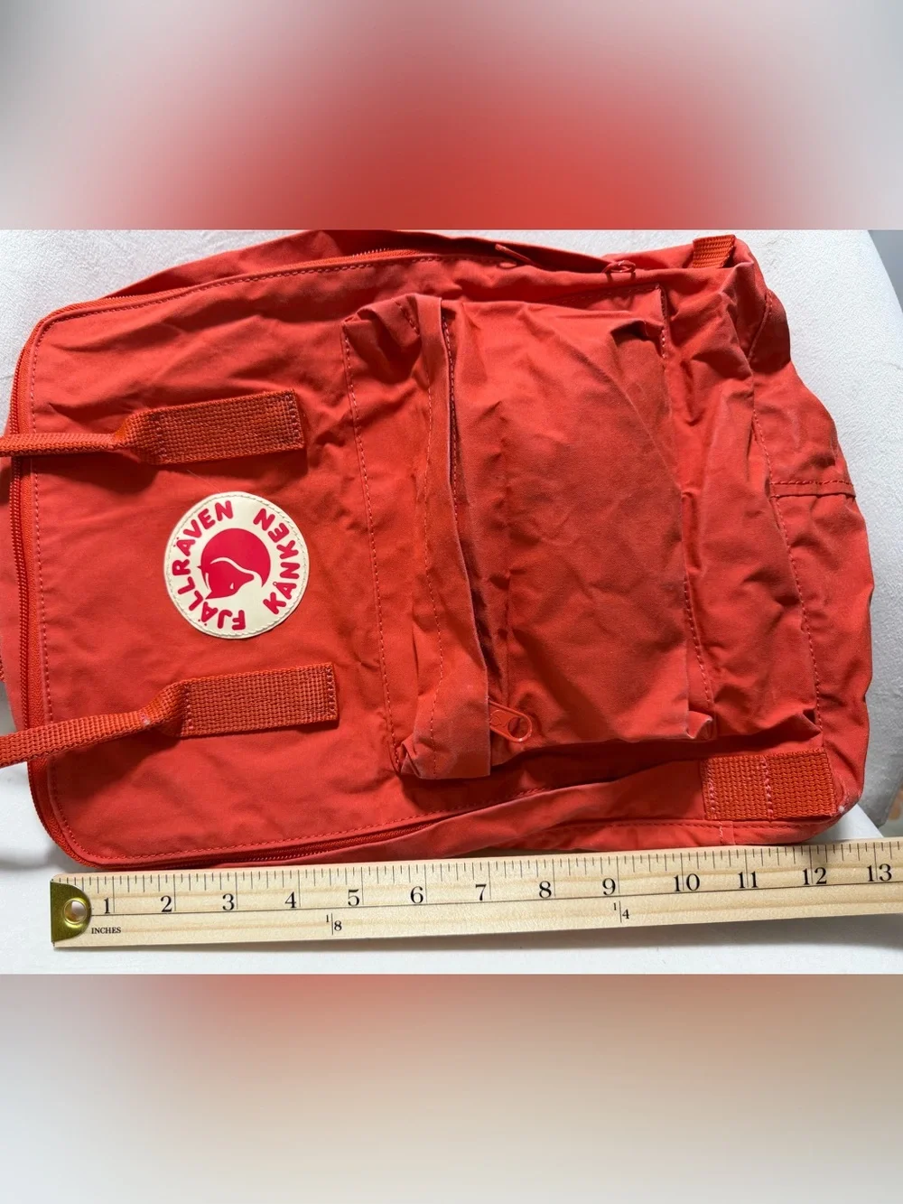 Fjallraven Kanken Classic Backpack Burnt Orange 16L Vinylon Unisex